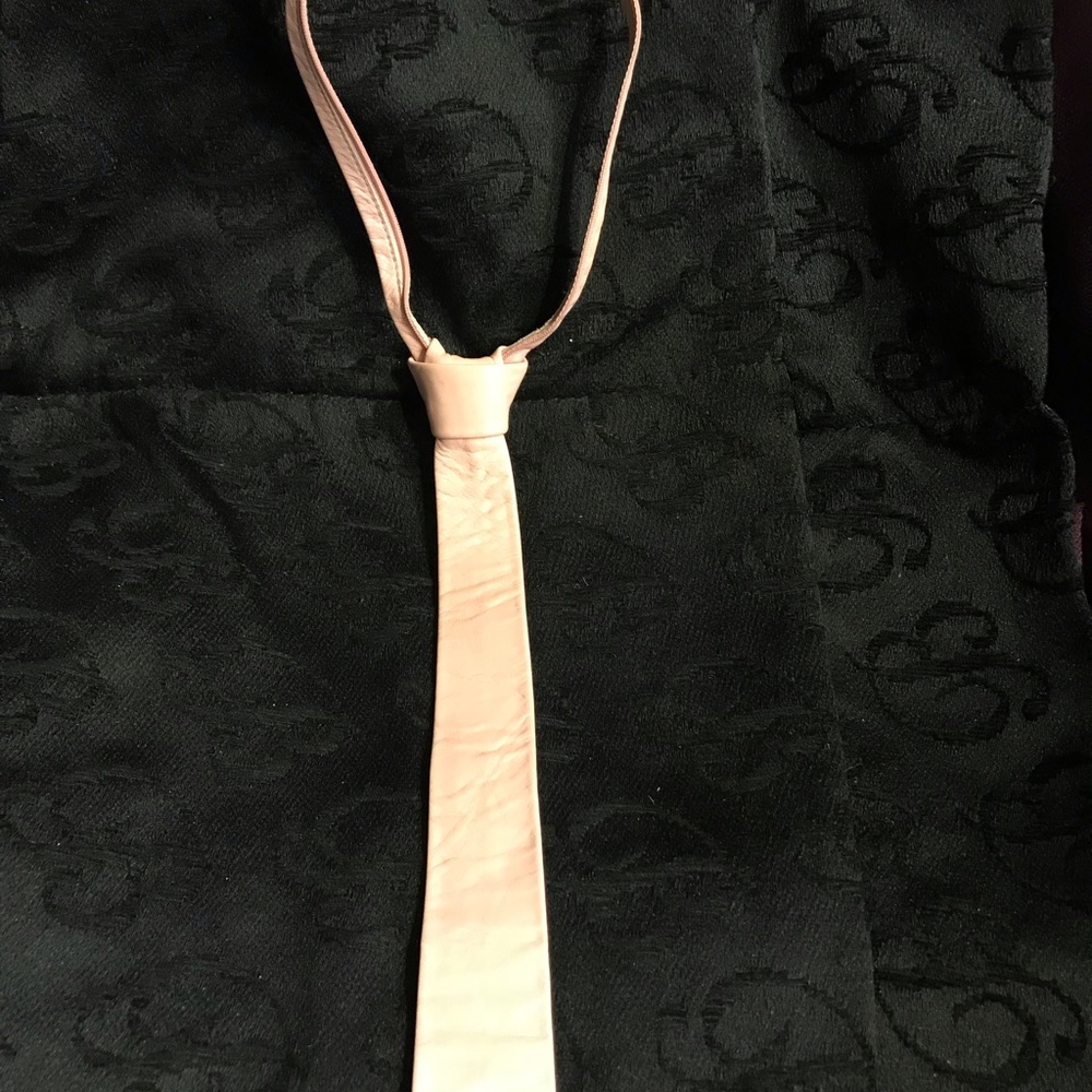 Vintage leather Necktie